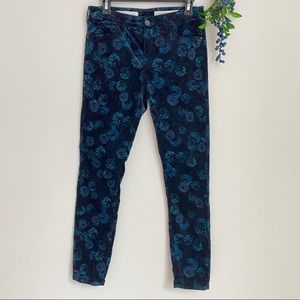 Anthropologie Blue velvet pattern jeans size 26